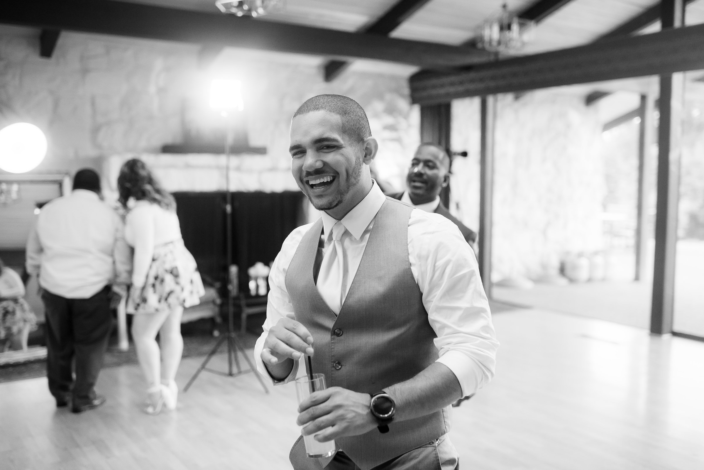 How To Have More Fun At Your Wedding 